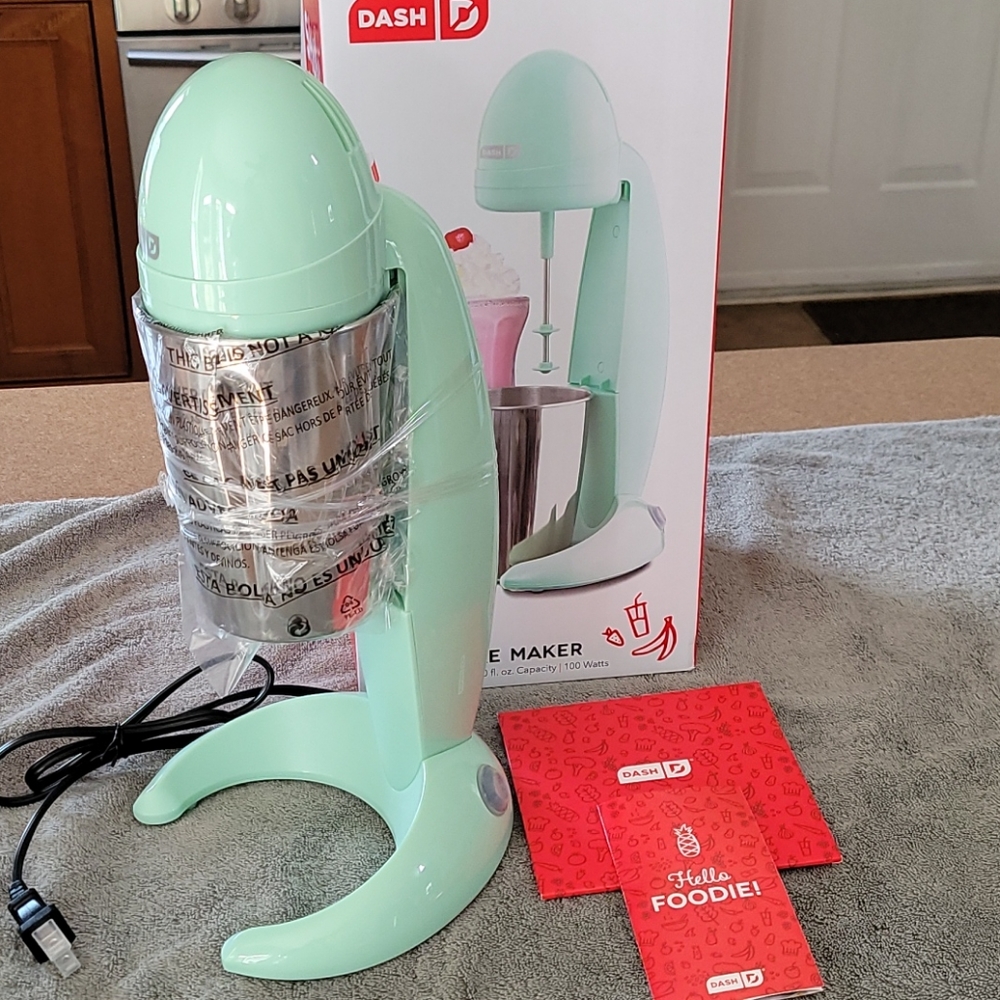 Dash Retro Milkshake Maker!!!